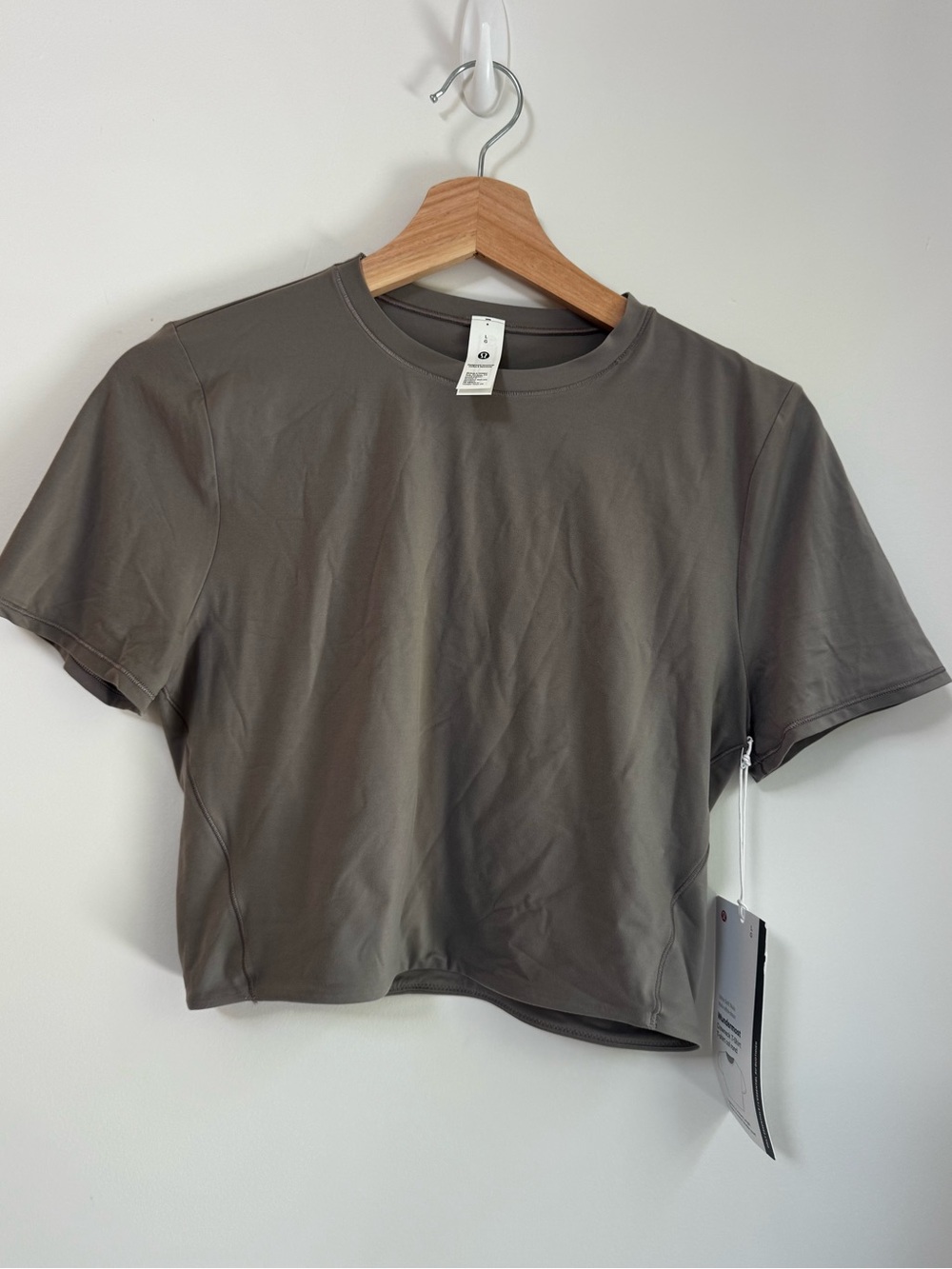 NWT Lululemon Wundermost Ultra-Soft Nulu Crewneck Crop in Warm Ash Grey LARGE
